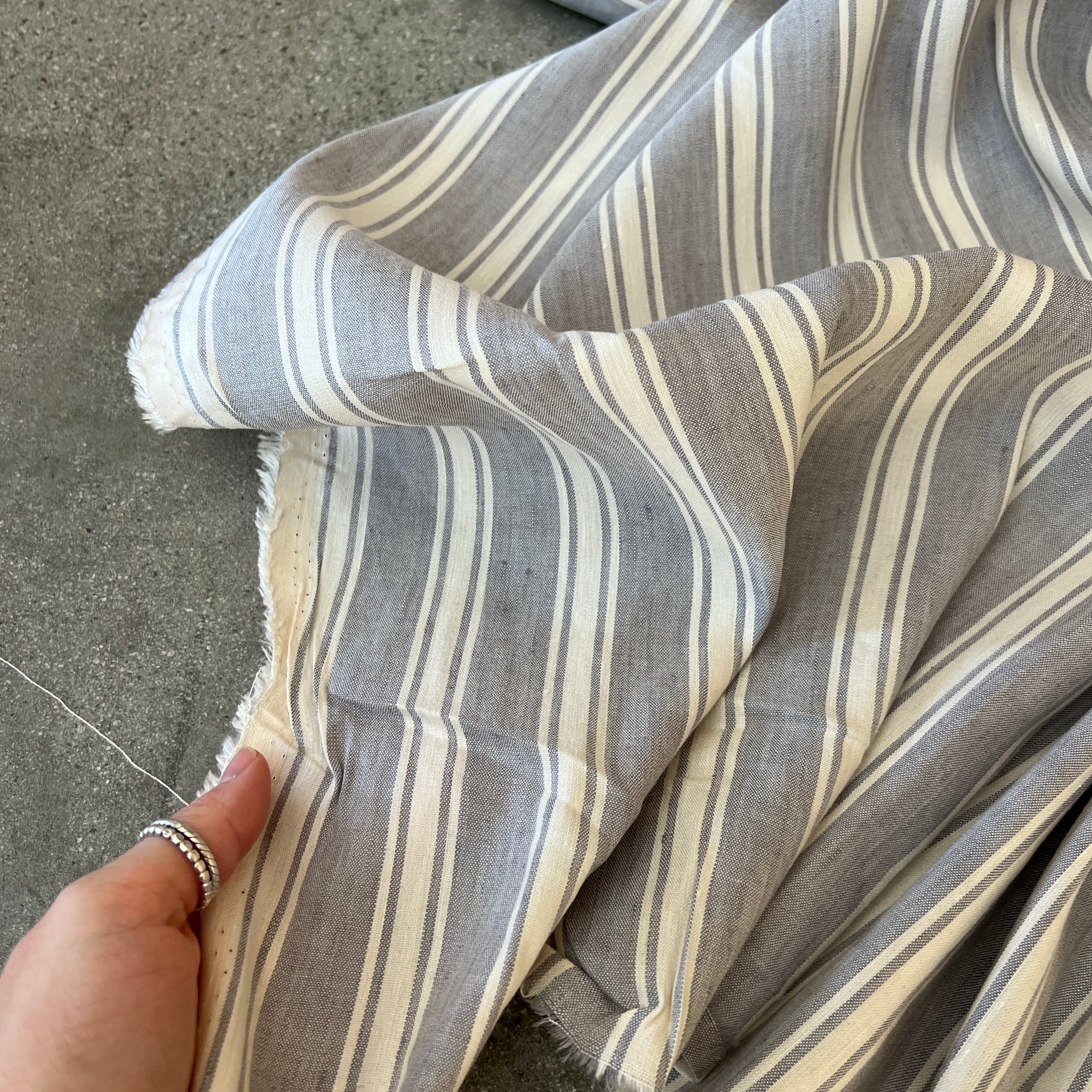 Riviera Blue-grey/white awning stripe