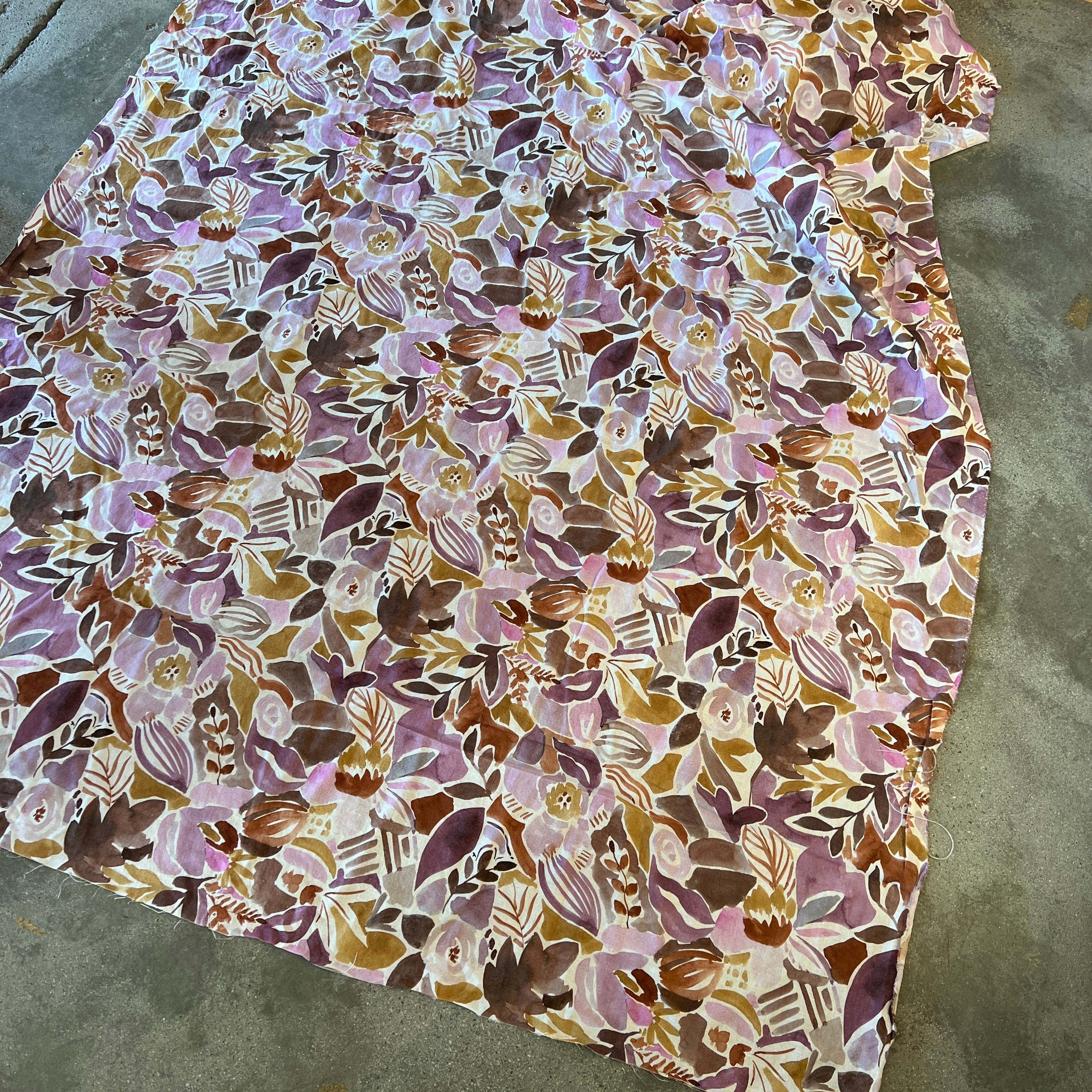 Posy White/pink floral