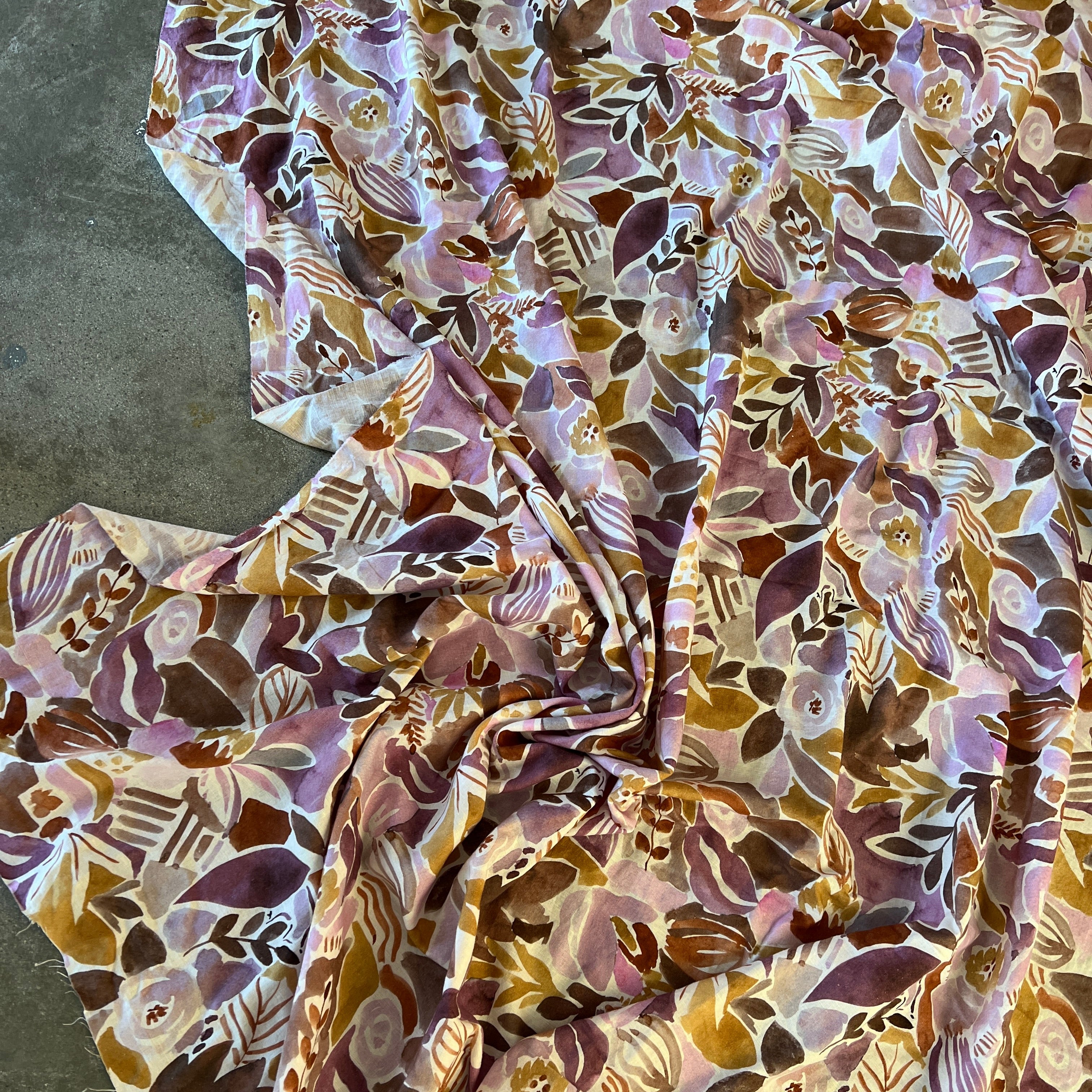 Posy White/pink floral