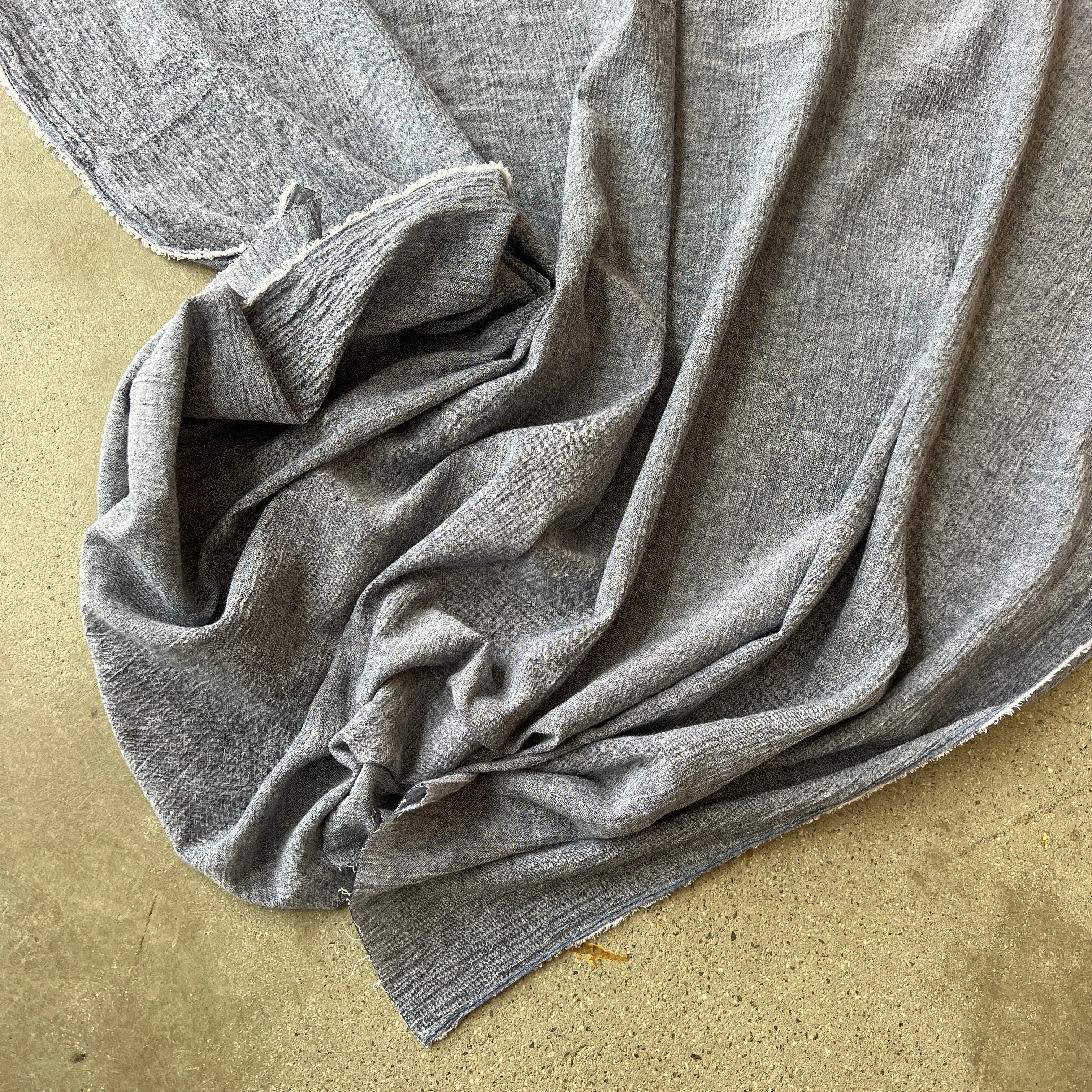 Lumi Mid grey