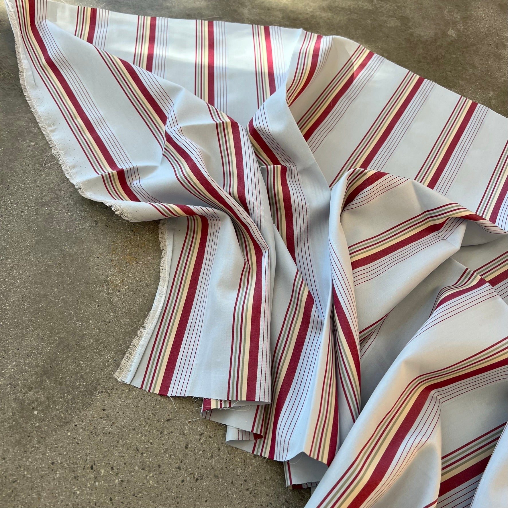 Jerald Blue/red multi-stripe
