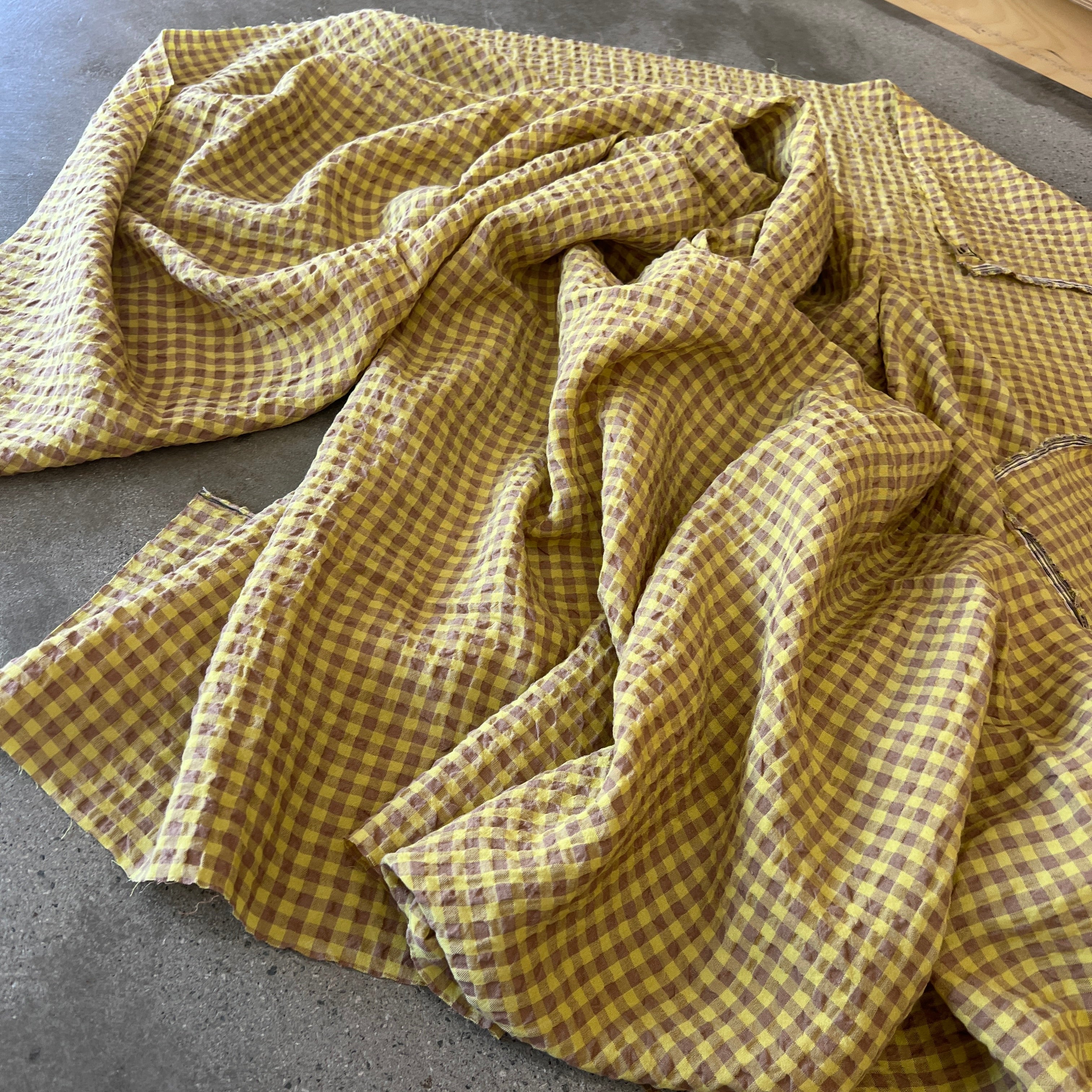 Suki Light green/cocoa gingham seersucker