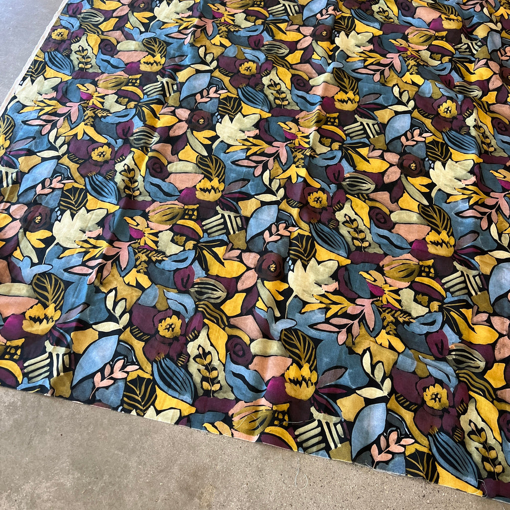 Posy Black/modern floral