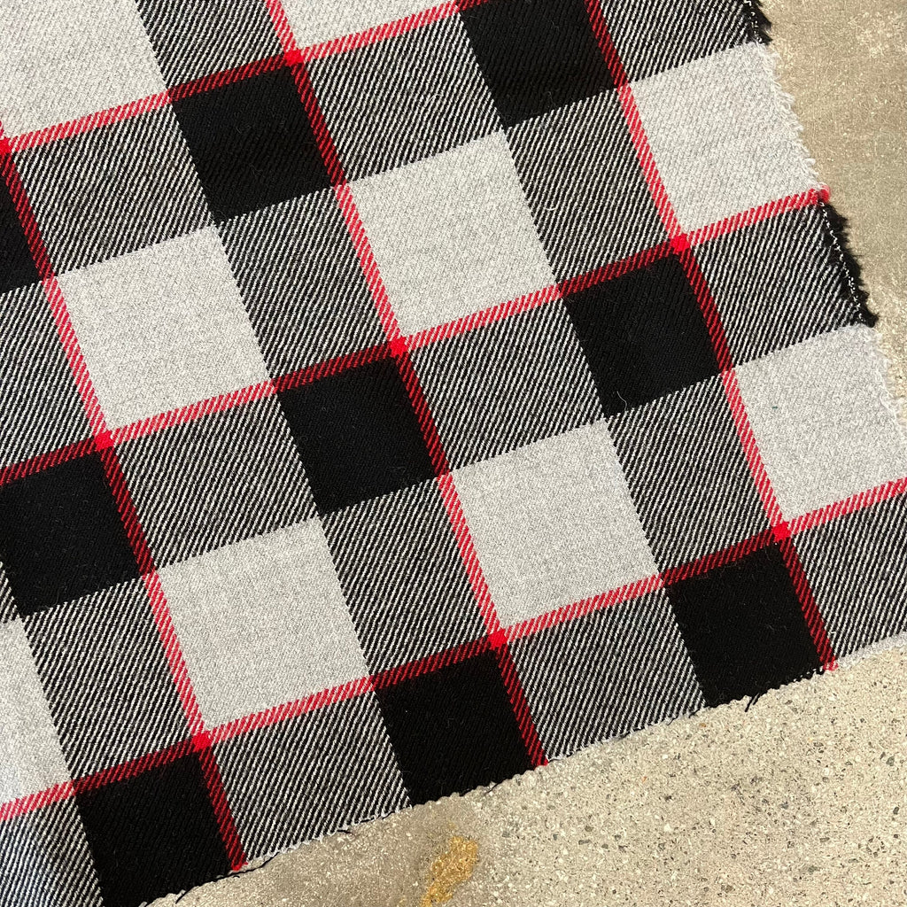 Malcolm Grey/black/red plaid