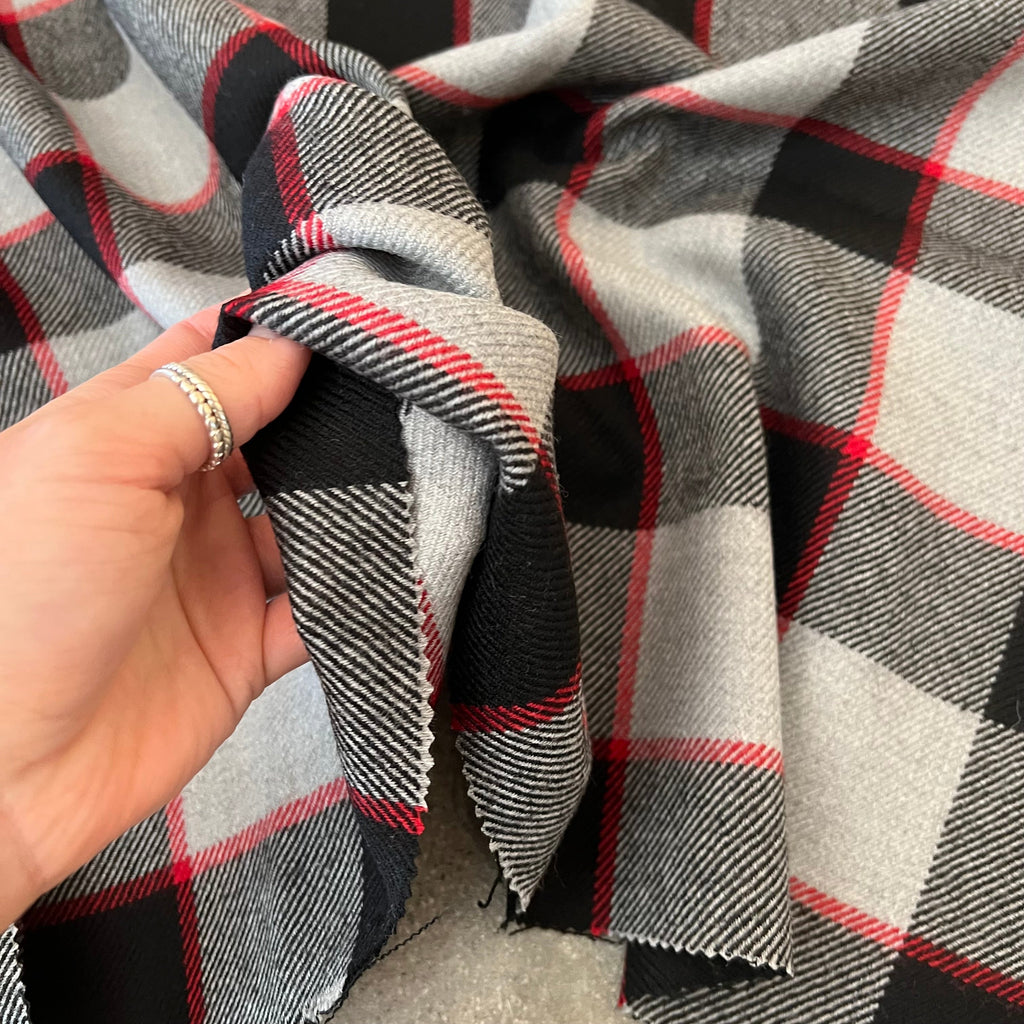 Malcolm Grey/black/red plaid