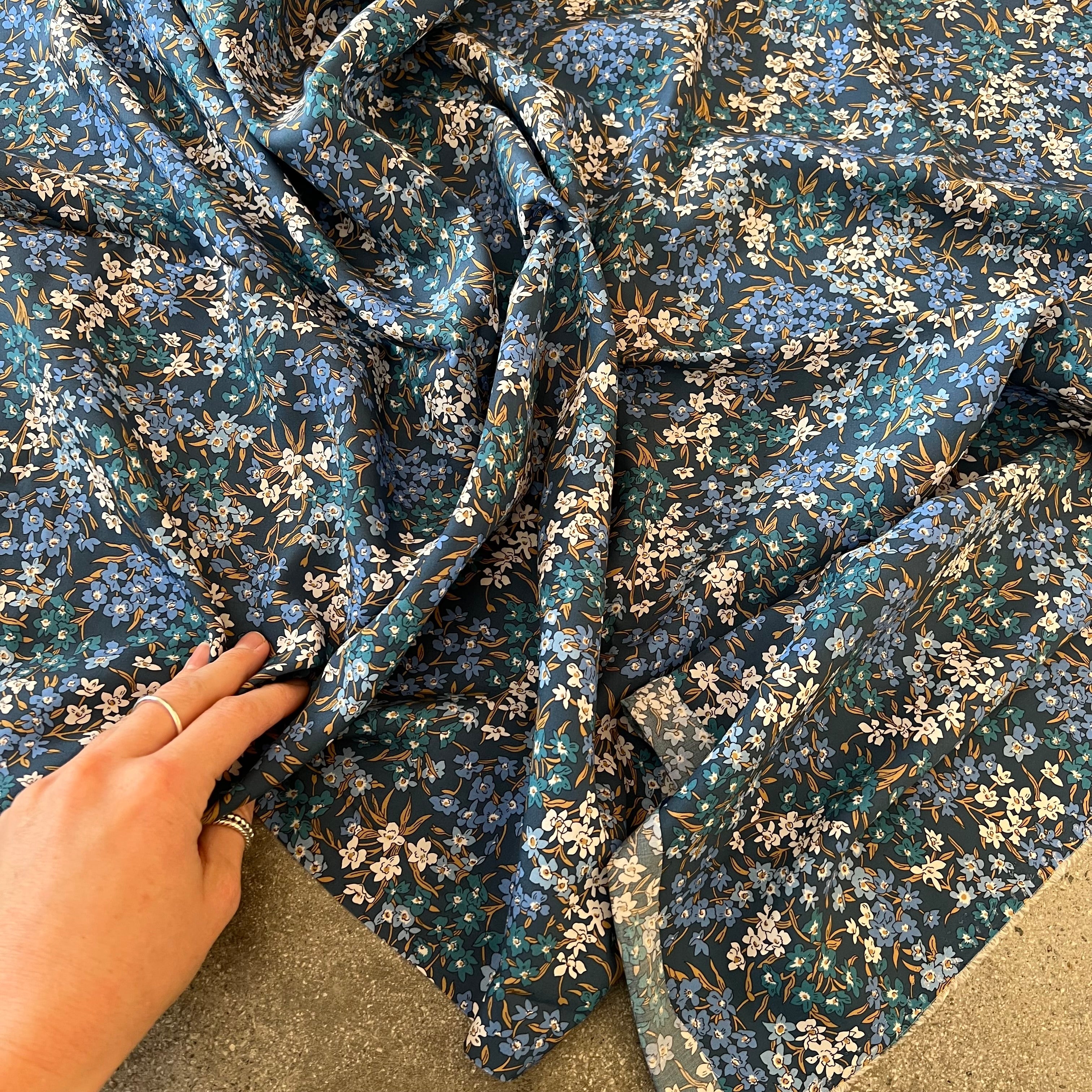 Bluebell Navy/teal/cornflower floral