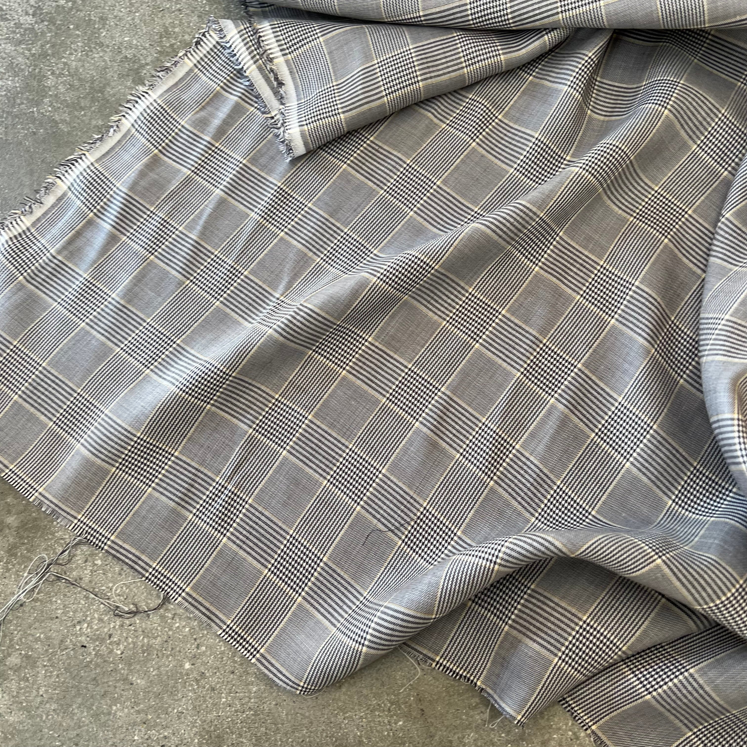 Street Grid Grey/white Glen plaid